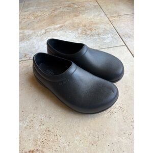 CROCS Black Clogs Size 10